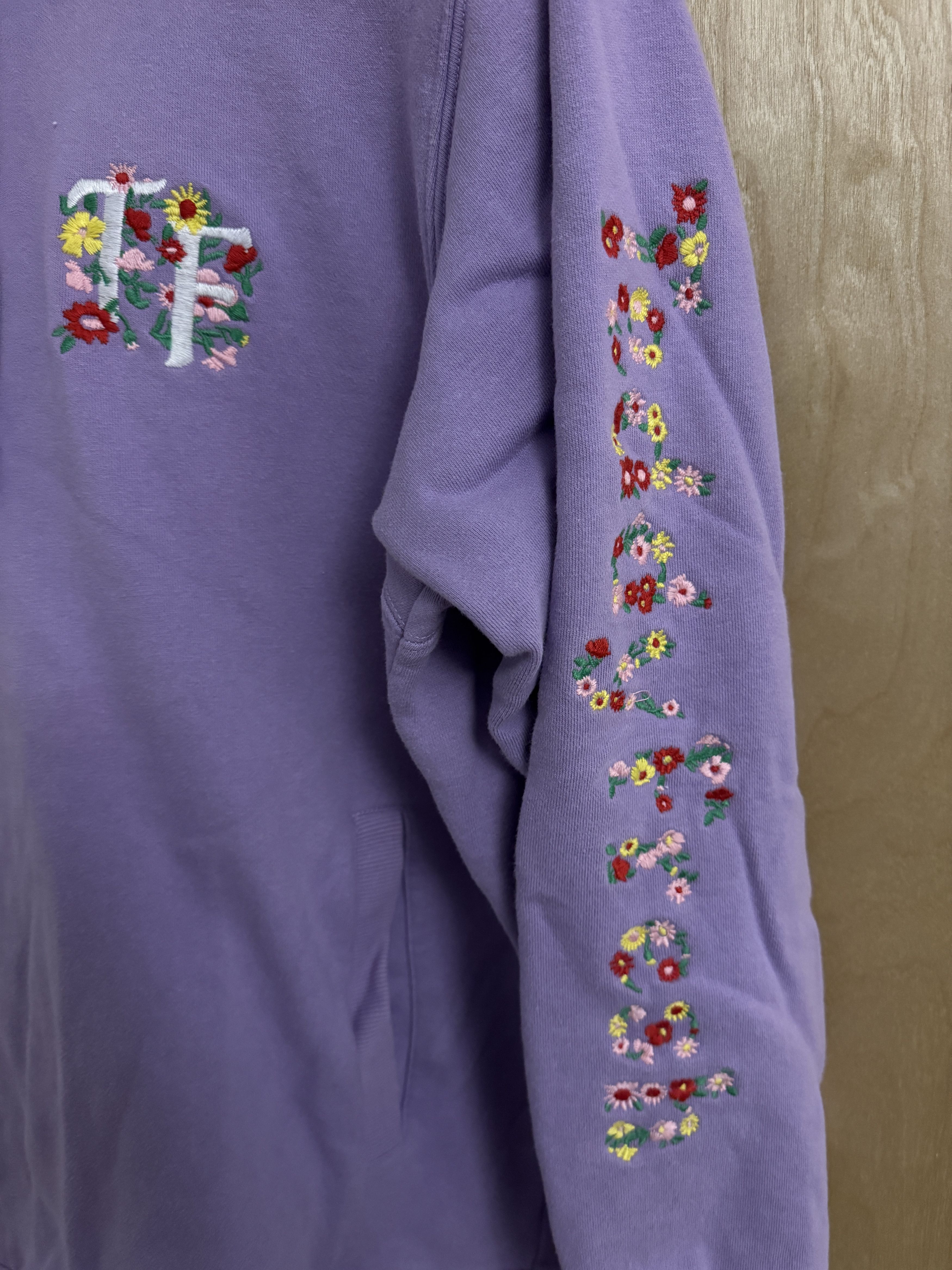 Teddy Fresh Floral Embroidered Hoodie Size US XL / EU 56 / 4 - 2 Thumbnail