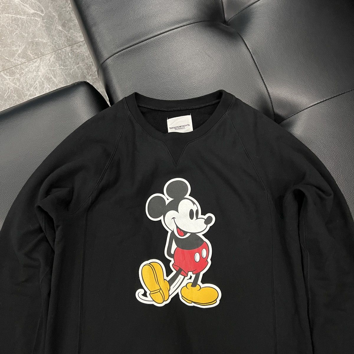 Takahiromiyashita The Soloist. Takahiromiyashita TheSoloist. by Disney SS20 Reversible Mick Size US S / EU 44-46 / 1 - 10 Thumbnail