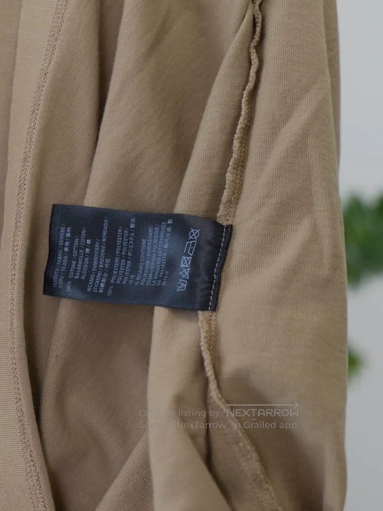 Balenciaga Balenciaga Khaki short-sleeve with lettering embroidery lo Size US L / EU 52-54 / 3 - 9 Thumbnail