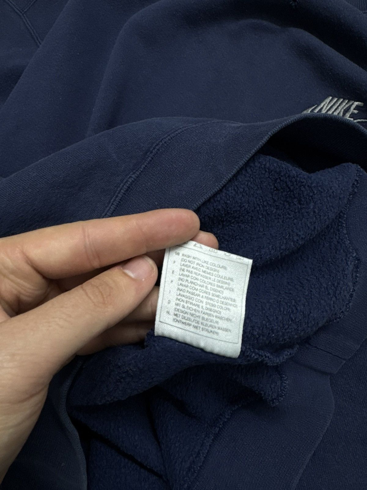 Nike Vintage Y2k Nike Mini Swoosh Sweatshirt 90’s Size US L / EU 52-54 / 3 - 13 Thumbnail