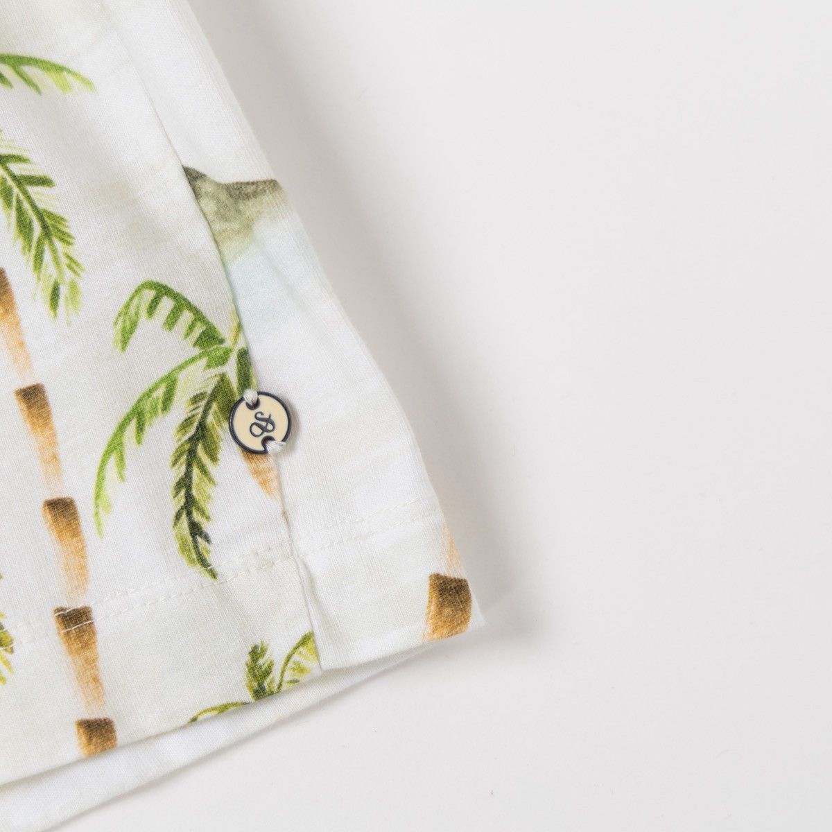 Scotch & Soda Scotch & Soda Amsterdam Mens Tropical Print T-Shirt Palm Size US L / EU 52-54 / 3 - 5 Thumbnail