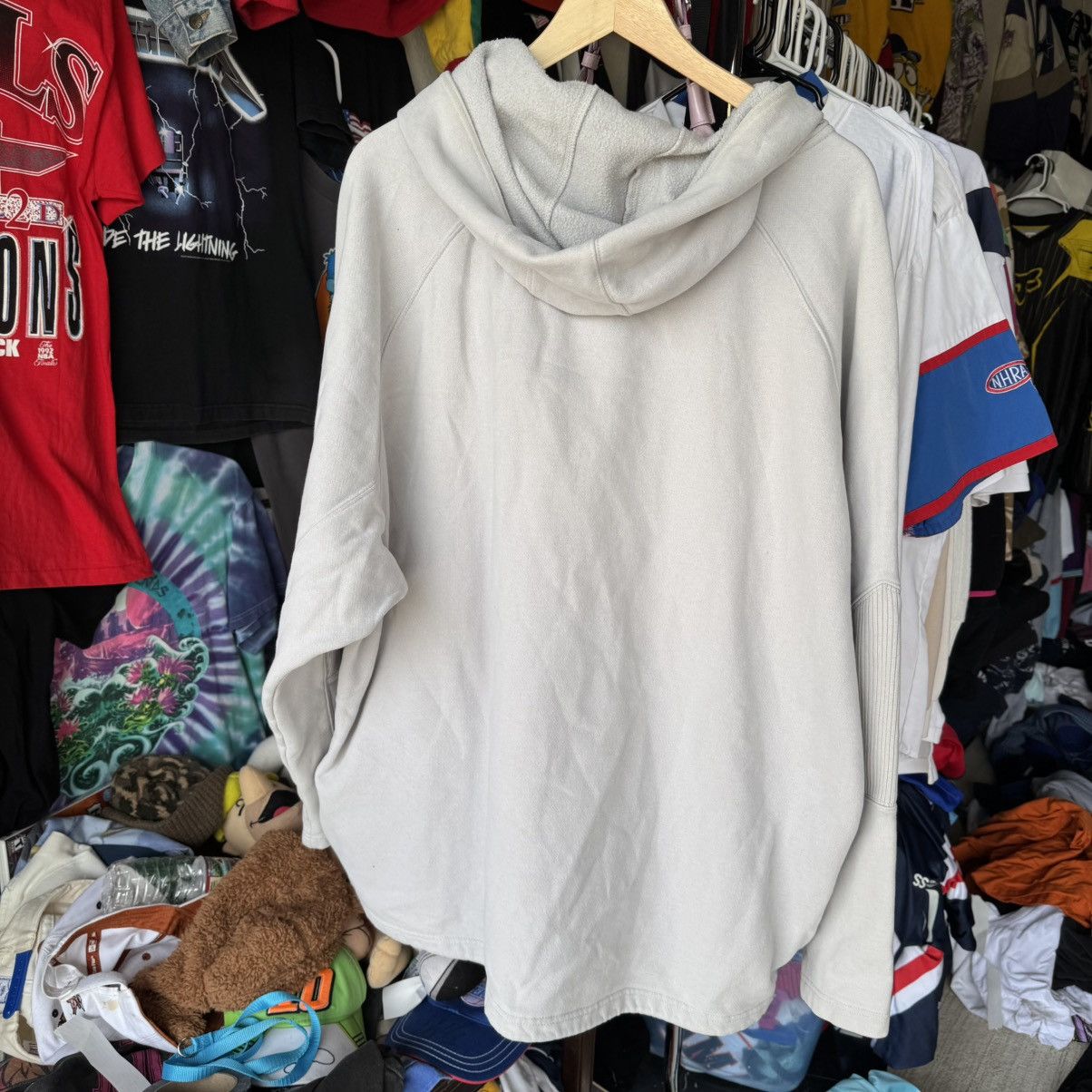 Nike × Vintage Early 2000s Nike Oversized Cream Spellout Hoodie Vintage Y2K Size US XXL / EU 58 / 5 - 6 Thumbnail