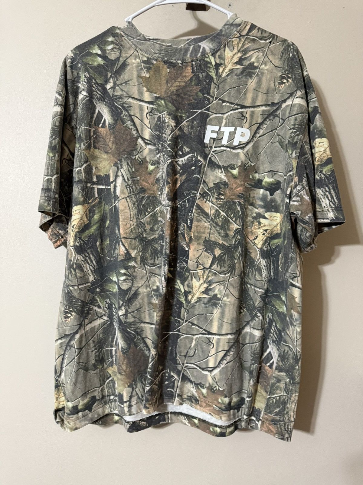 Fuck The Population × NHL FTP tree Camo & Hockey Tee Size US L / EU 52-54 / 3 - 5 Thumbnail