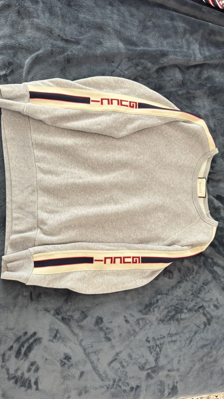 Gucci Gucci Sleeve Logo Sweatshirt Size US S / EU 44-46 / 1 - 1 Thumbnail