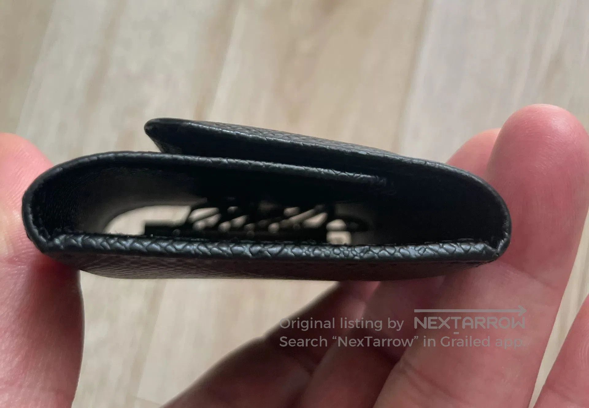 Louis Vuitton Louis Vuitton Key Pouch. Size ONE SIZE - 8 Thumbnail