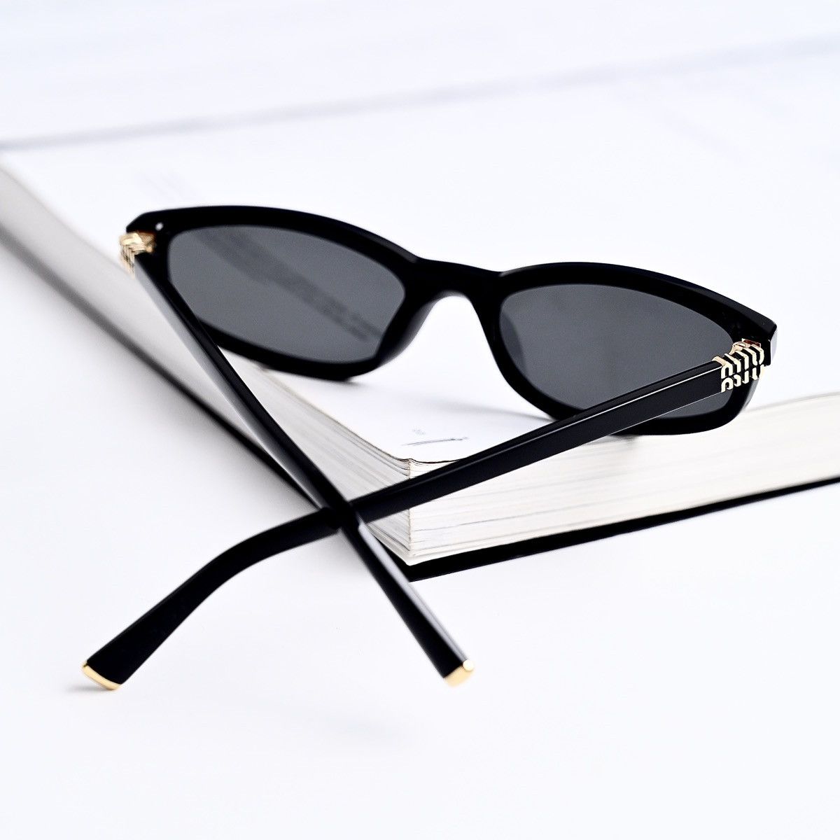Miu Miu MIU MIU 0MU A06S 16K08Z SUNGLASSES Size ONE SIZE - 10 Thumbnail