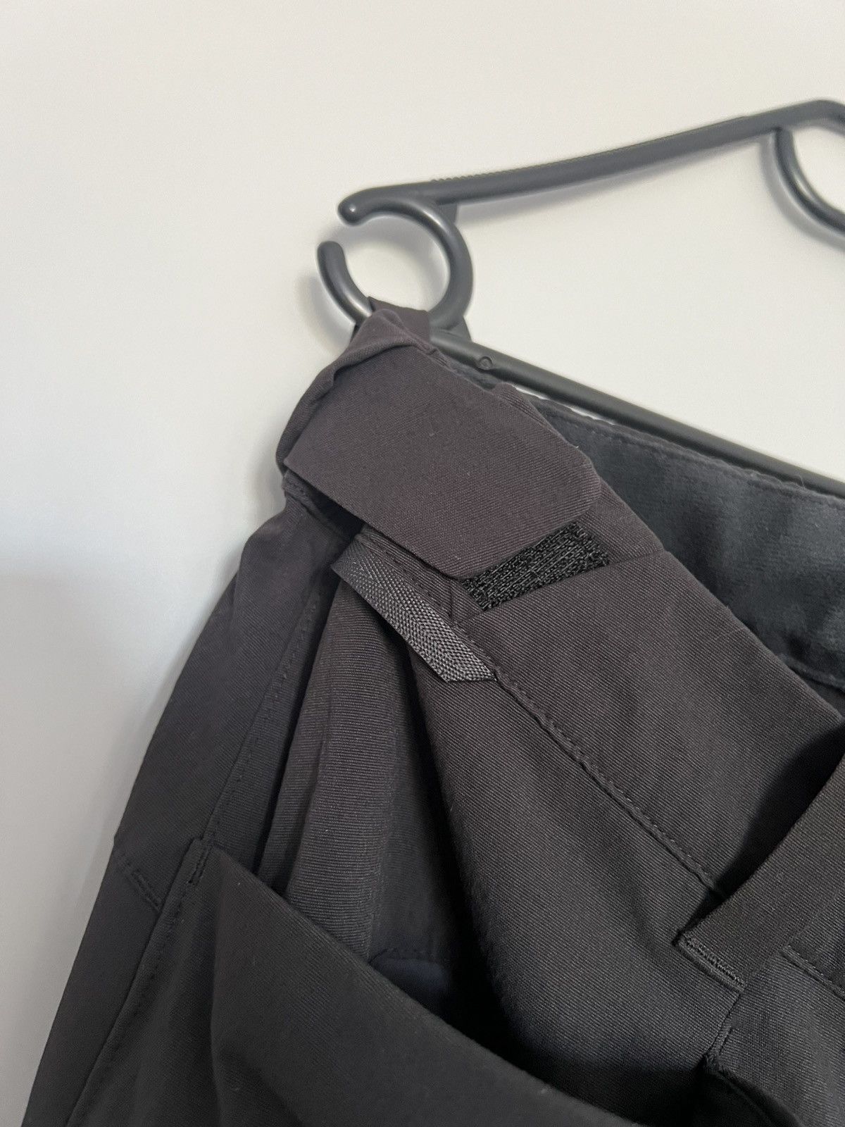 Helly Hansen Helly Hansen ski pants , REECO rescue system , XL Size US 36 / EU 52 - 7 Thumbnail