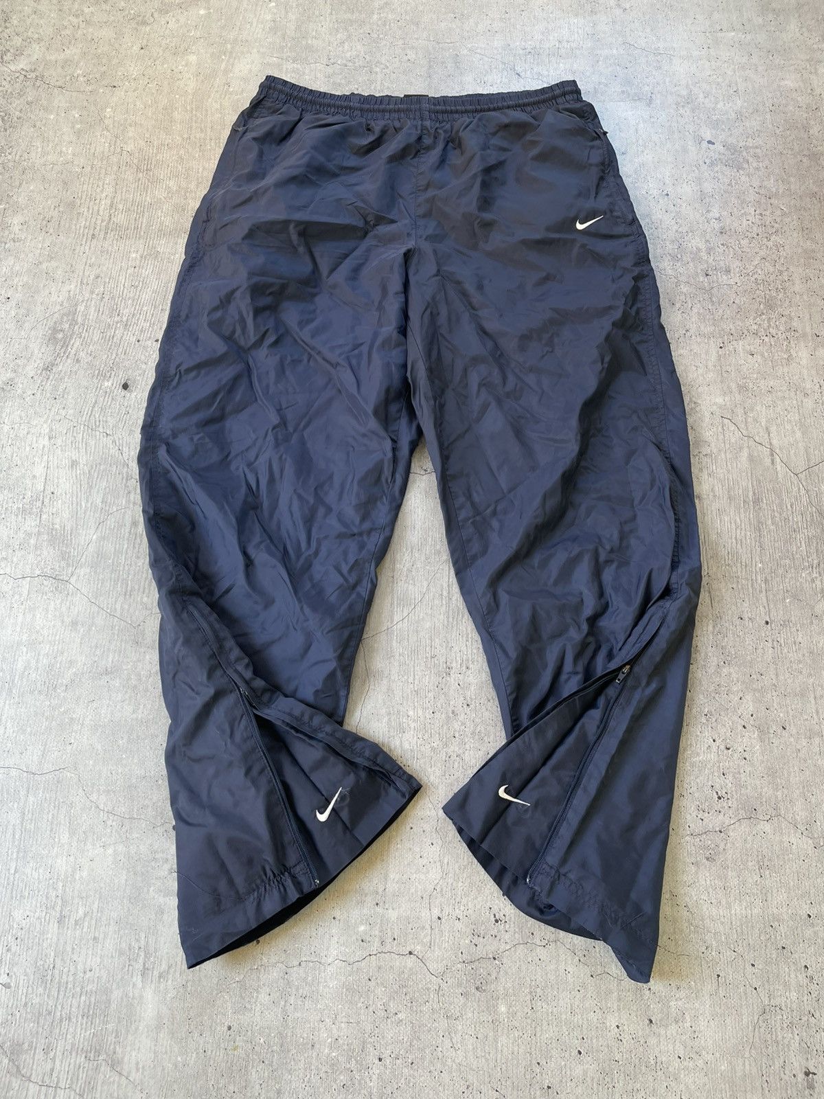Nike Vintage 90’s Nike Nylon Drill Swosh Track Pants Size US 32 / EU 48 - 1 Thumbnail