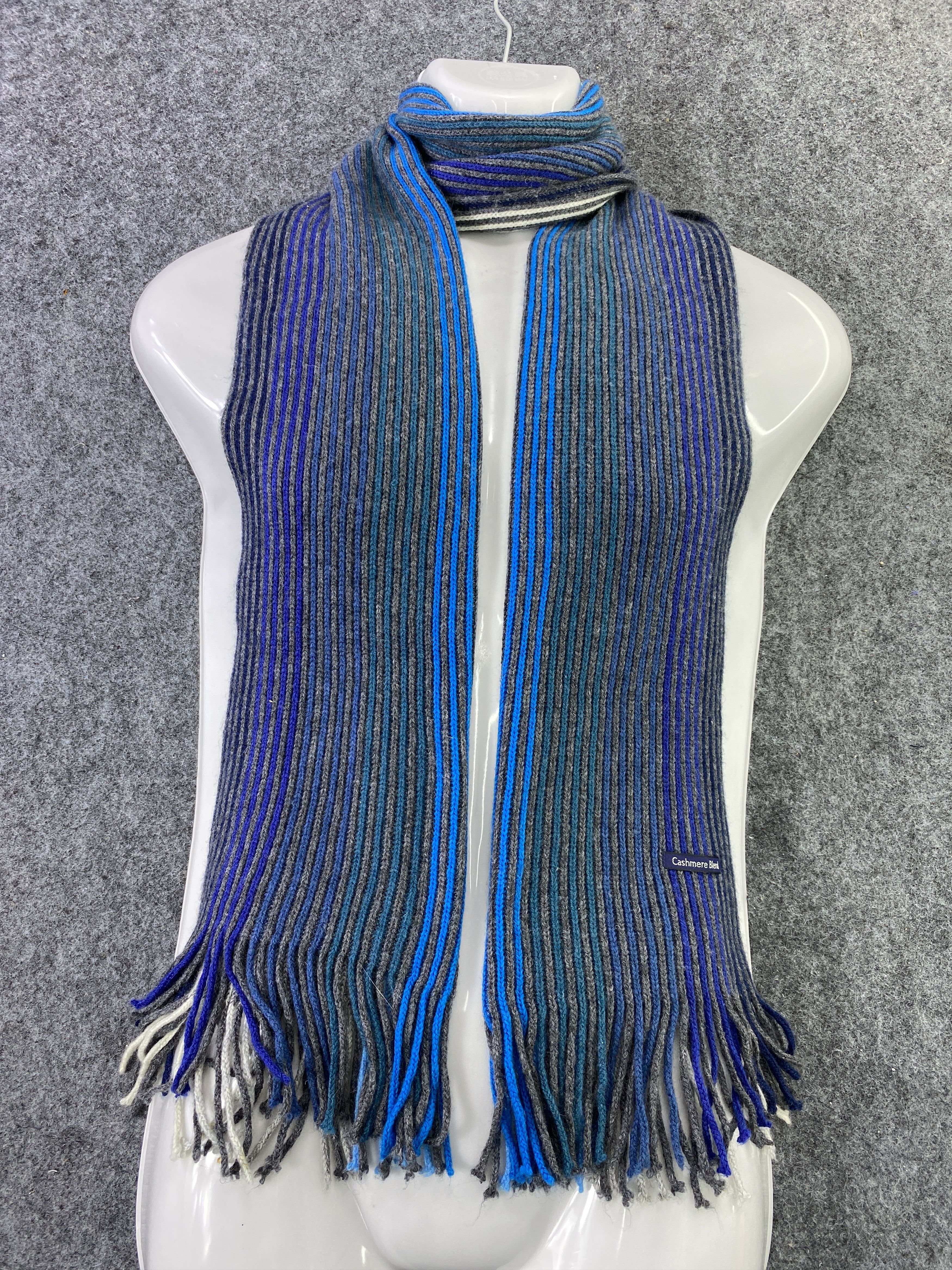 Designer CASHMERE BLEND Scarf / Muffler / Neckwear -T433 Size ONE SIZE - 1 Thumbnail