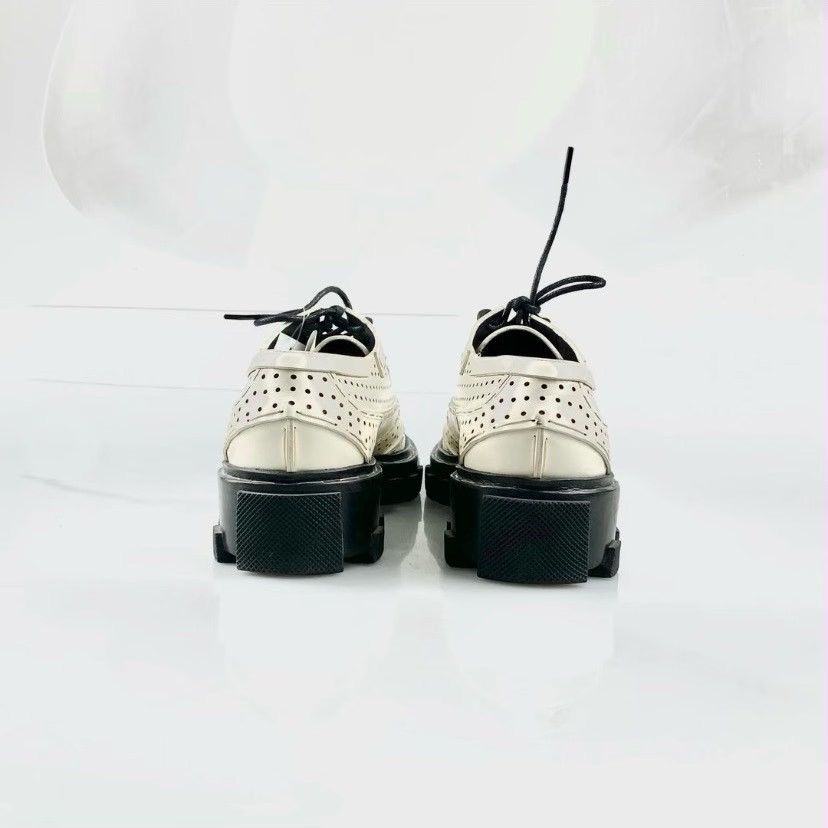 Balenciaga Balenciaga Lace ups Eggshell Leather Derby Size US 6 / IT 36 - 4 Thumbnail