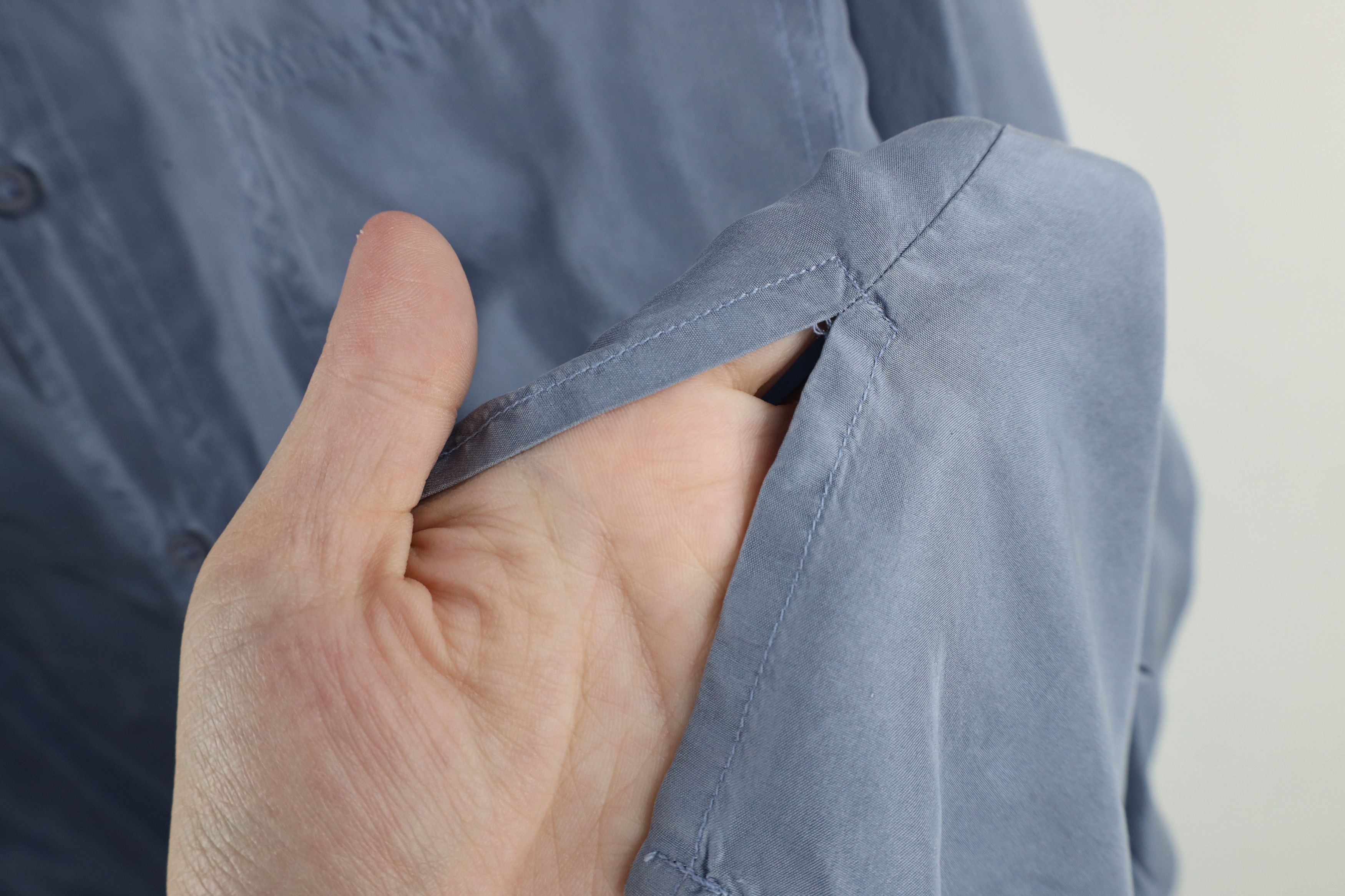 Vintage Vintage 90s Streetwear Silk Collared Button Shirt Blue Size US M / EU 48-50 / 2 - 9 Thumbnail