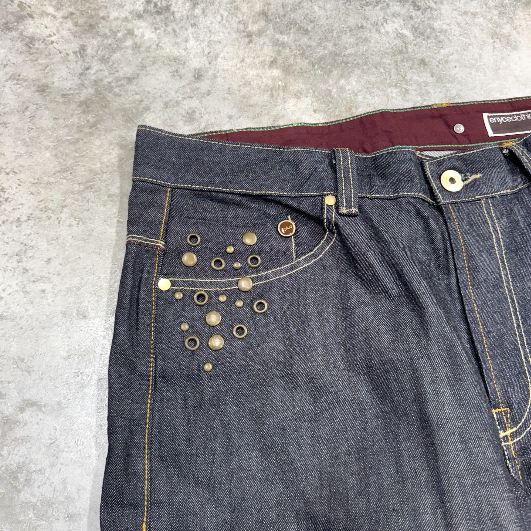 Enyce Enyce Denim Shorts Mens 38 Dark Blue Studded Embellished Jorts Bermuda Baggy Dark Blue Mens 38 Denim Shorts Enyce Bermuda Hip Hop Baggy Jeans Shorts Size US 38 / EU 54 - 5 Thumbnail