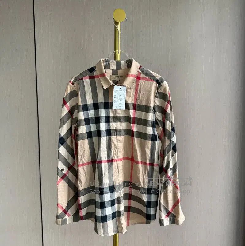Burberry Burberry Khaki Cotton Women's Shirt. Size S / US 4 / IT 40 - 1 Thumbnail