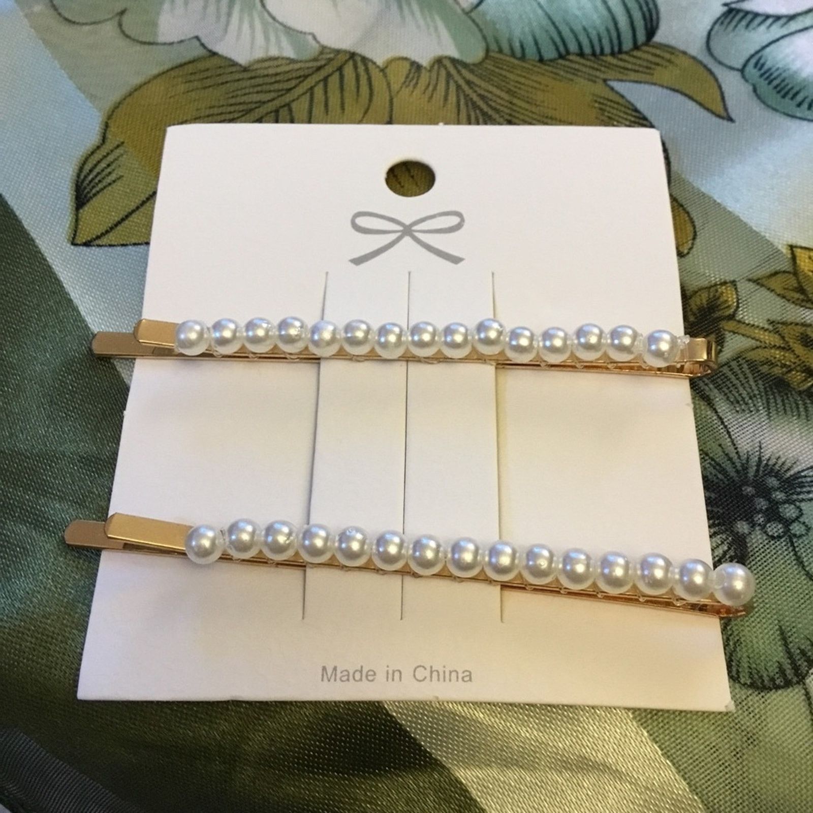 Other String Of Pearls Gold Metal Hair Bobby Pins - Set of 2 Size ONE SIZE - 4 Thumbnail