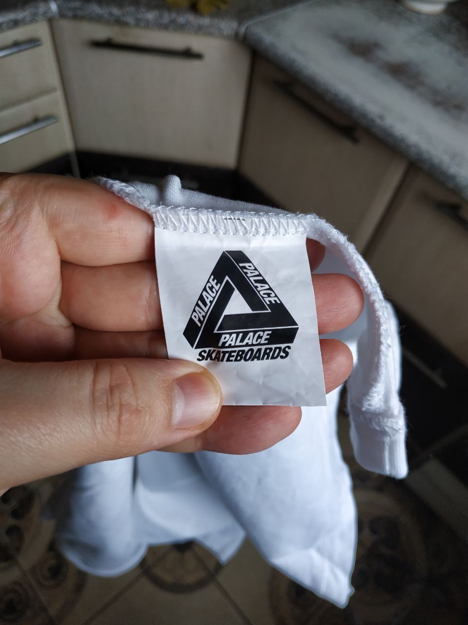 Palace Palace "Family Values" T-Shirt White Size US M / EU 48-50 / 2 - 2 Thumbnail