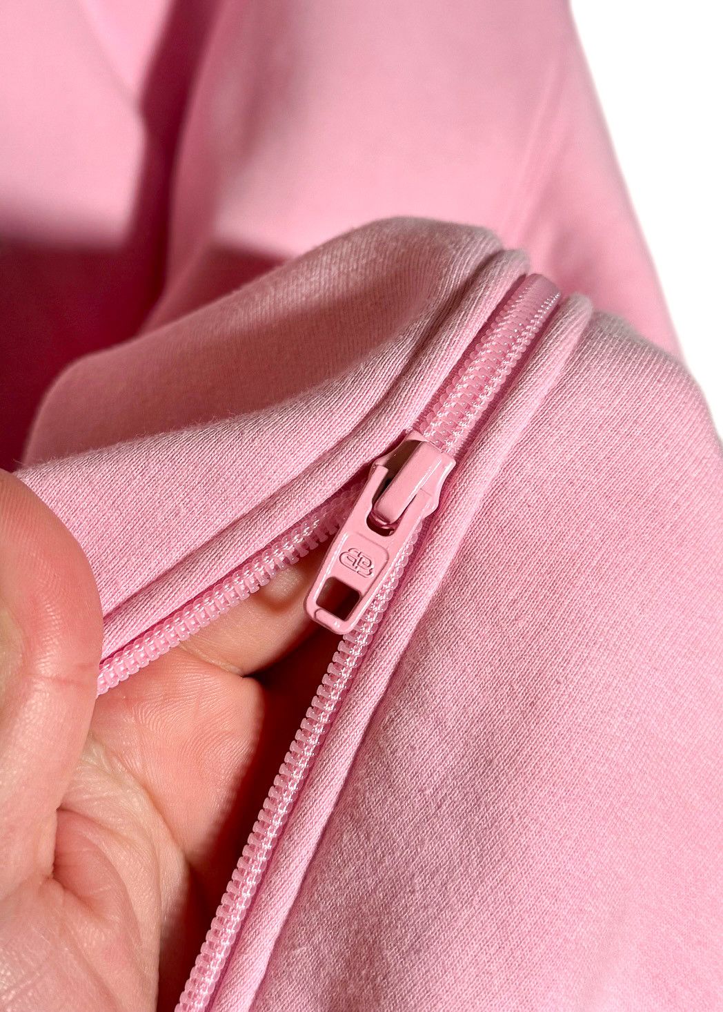 Balenciaga Balenciaga Pink Side Zippered Logo Tab Hoodie Size M / US 6-8 / IT 42-44 - 4 Thumbnail