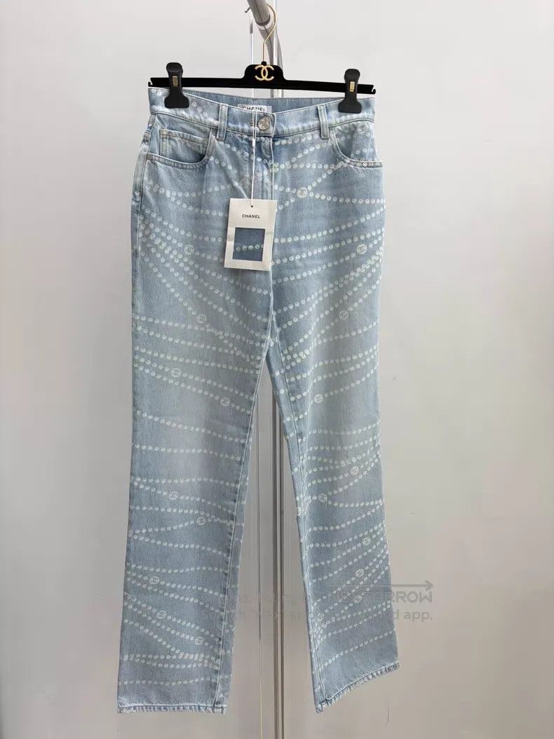 Chanel Chanel Light blue straight jeans Size 24" / US 00 / IT 34 - 1 Thumbnail