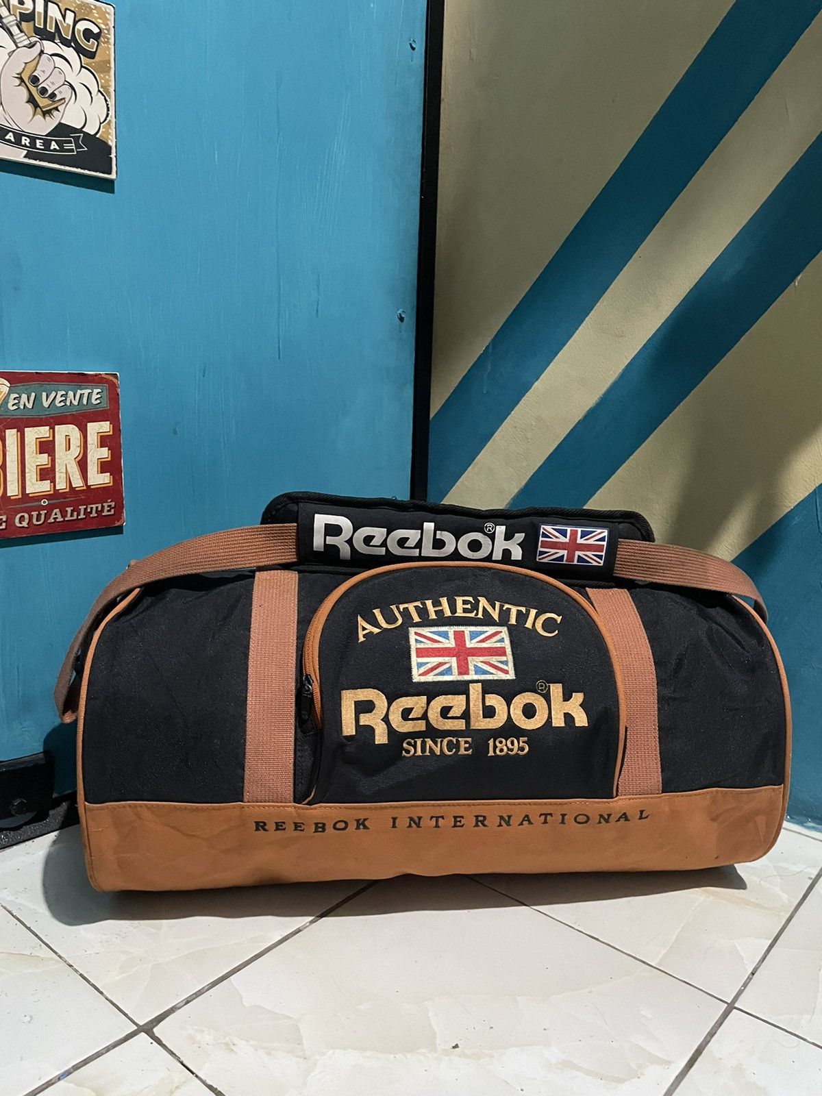 Reebok × Vintage Dufflebag/TravelBag/Lugage Reebok International Vintage Size ONE SIZE - 1 Thumbnail