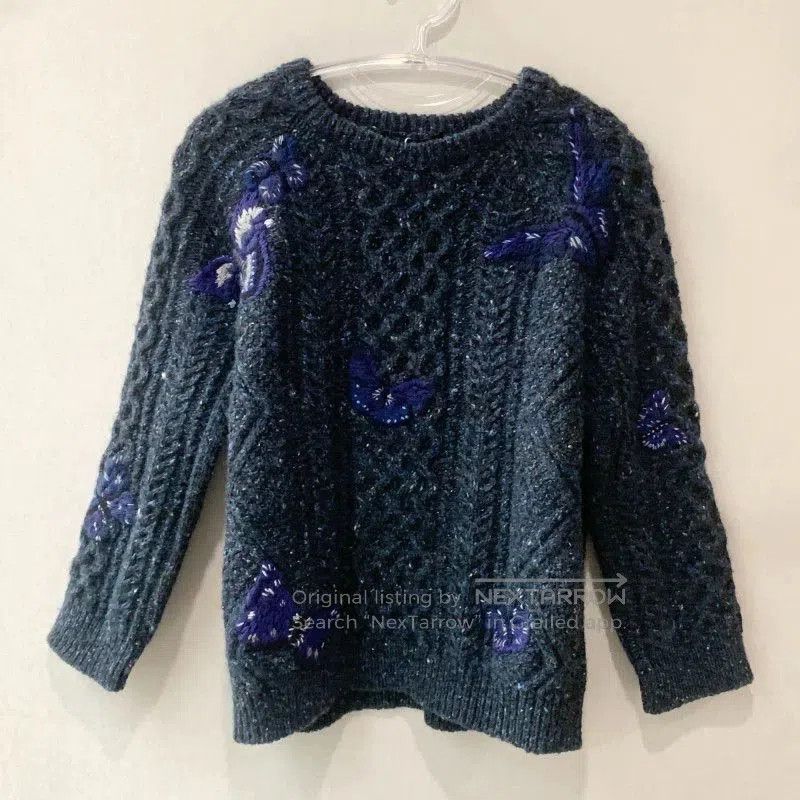 Valentino Valentino Navy Blue Sweater Size M. Size US M / EU 48-50 / 2 - 1 Thumbnail