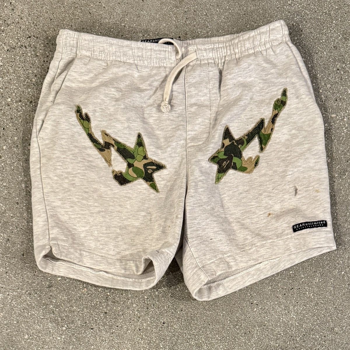 Other GEAR UNLIMITED CUSTOM BAPE SHORTS Size US 28 / EU 44 - 1 Thumbnail