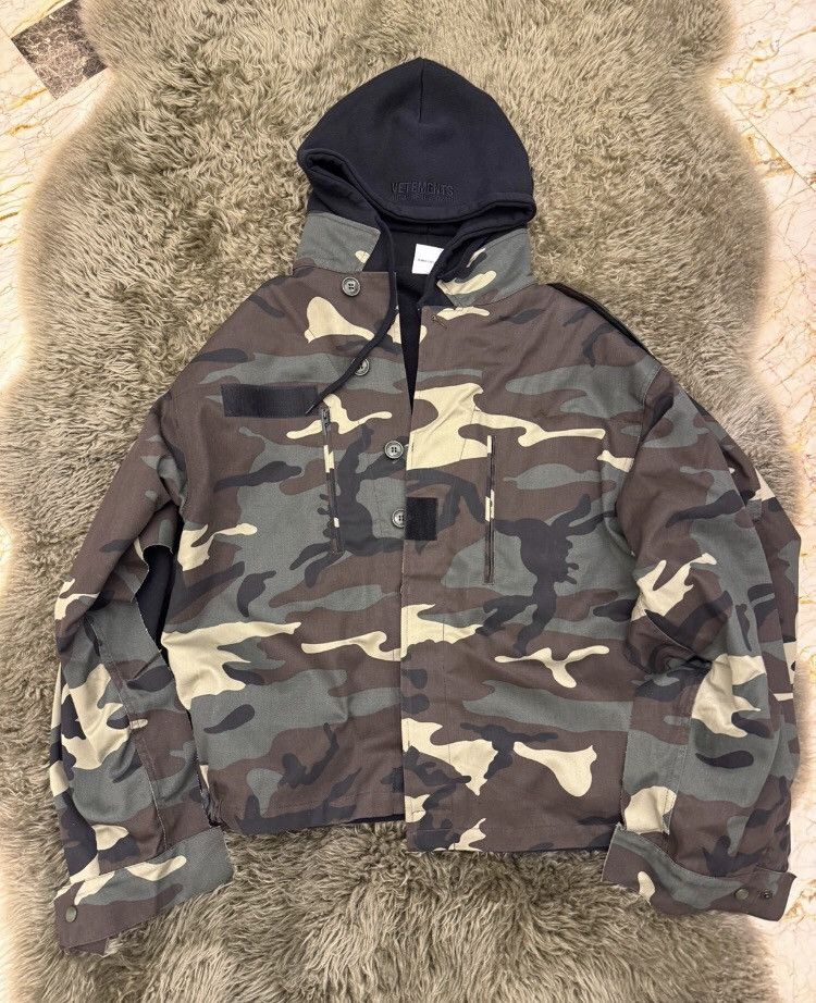 Vetements Vetements camouflage jacket hoodie Size US L / EU 52-54 / 3 - 1 Thumbnail