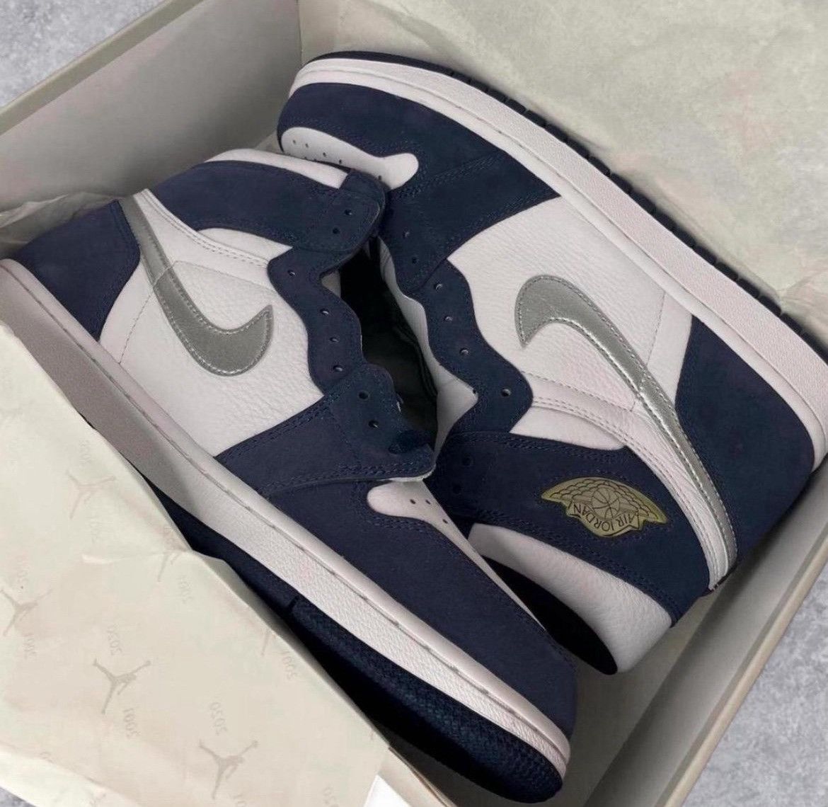 Nike Nike Air Jordan 1 Retro High CO.JP Midnight Navy Sz 11.5 Size US 11.5 / EU 44-45 - 1 Thumbnail