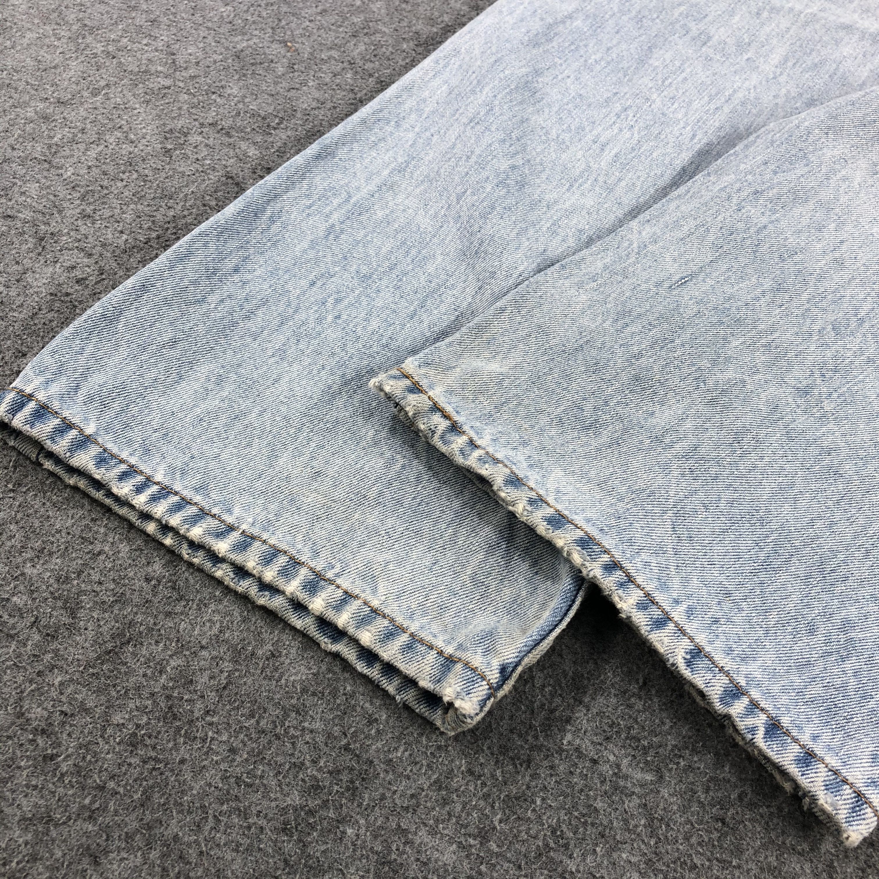 Levi's × Vintage Vintage Light Wash Levis 505 Jeans-JM1415 Size US 39 - 5 Thumbnail