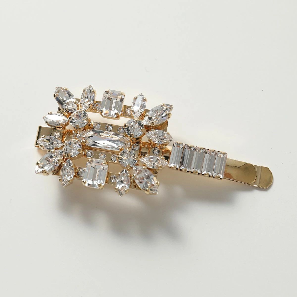 Roger Vivier o1s22i1n0325 Size: OS / Hair Clip in Gold Size ONE SIZE - 1 Thumbnail