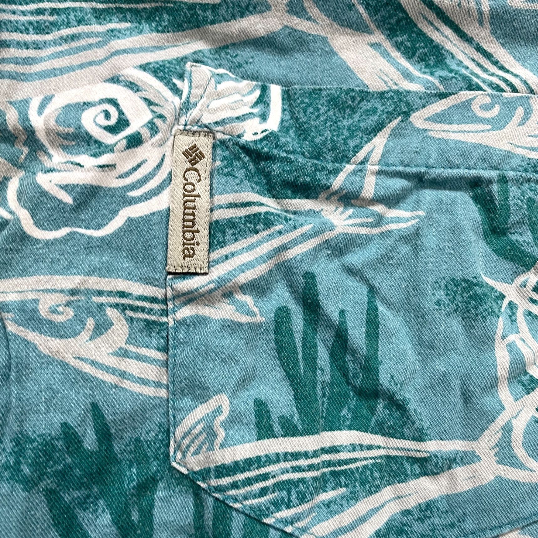 Vintage Columbia Shirt Mens Regular Button-Up Short Sleeve Green Cotton Fishing Logo 44in Chest M Adult Mens Size US M / EU 48-50 / 2 - 4 Thumbnail