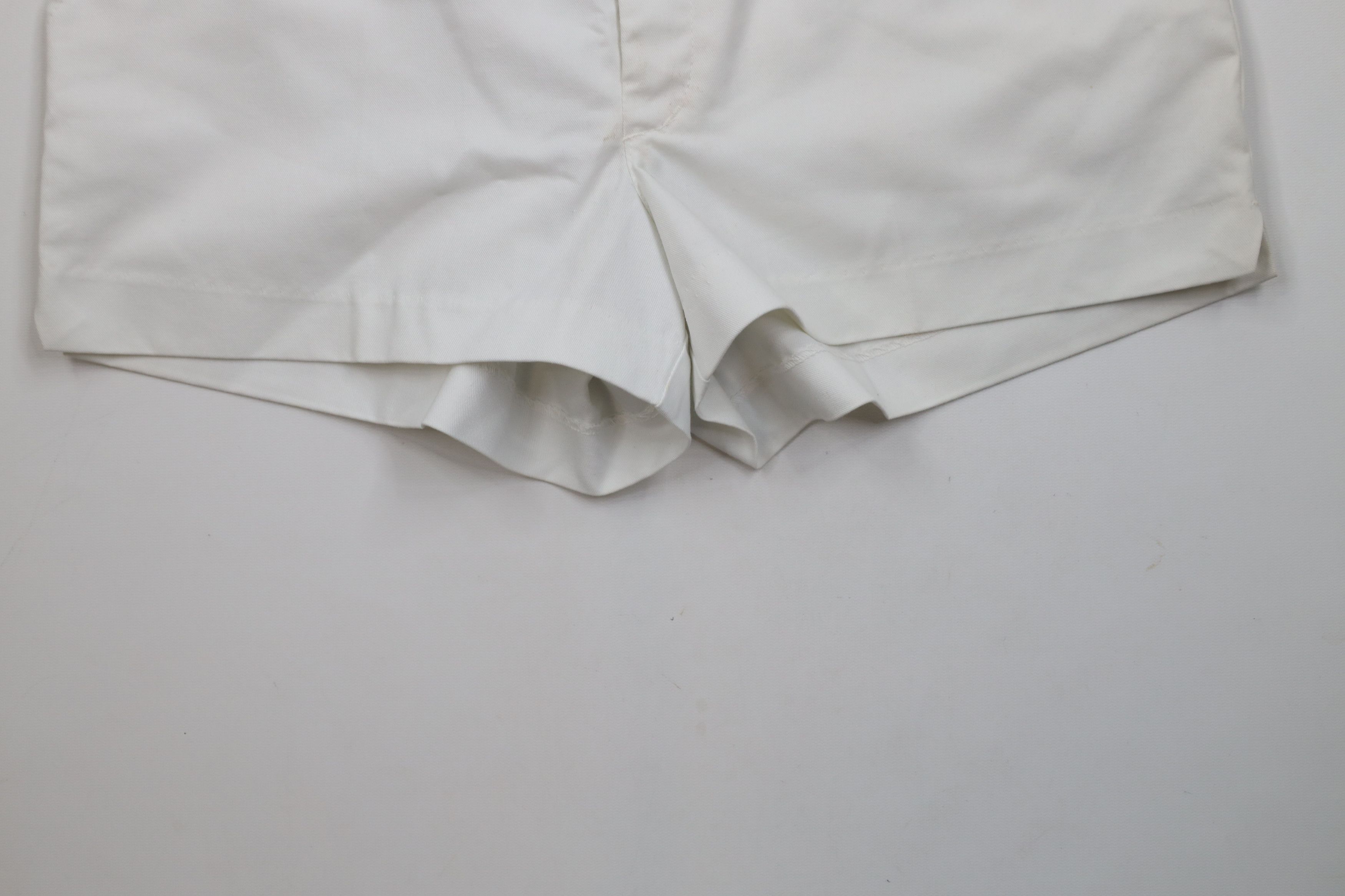 Vintage Vintage 70s Streetwear Above Knee Chino Shorts White USA Size US 36 / EU 52 - 4 Thumbnail