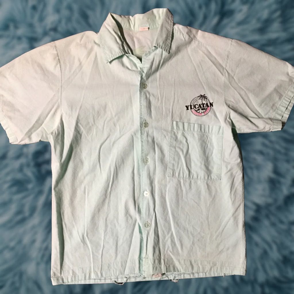 Vintage VINTAGE Quintana Roo Mexico Button Up Shirt L Green 90s Yucatan Liquor Stand Everyone’s Favorite Wet Spot Funny Beer Mens Shirt Size US L / EU 52-54 / 3 - 1 Thumbnail