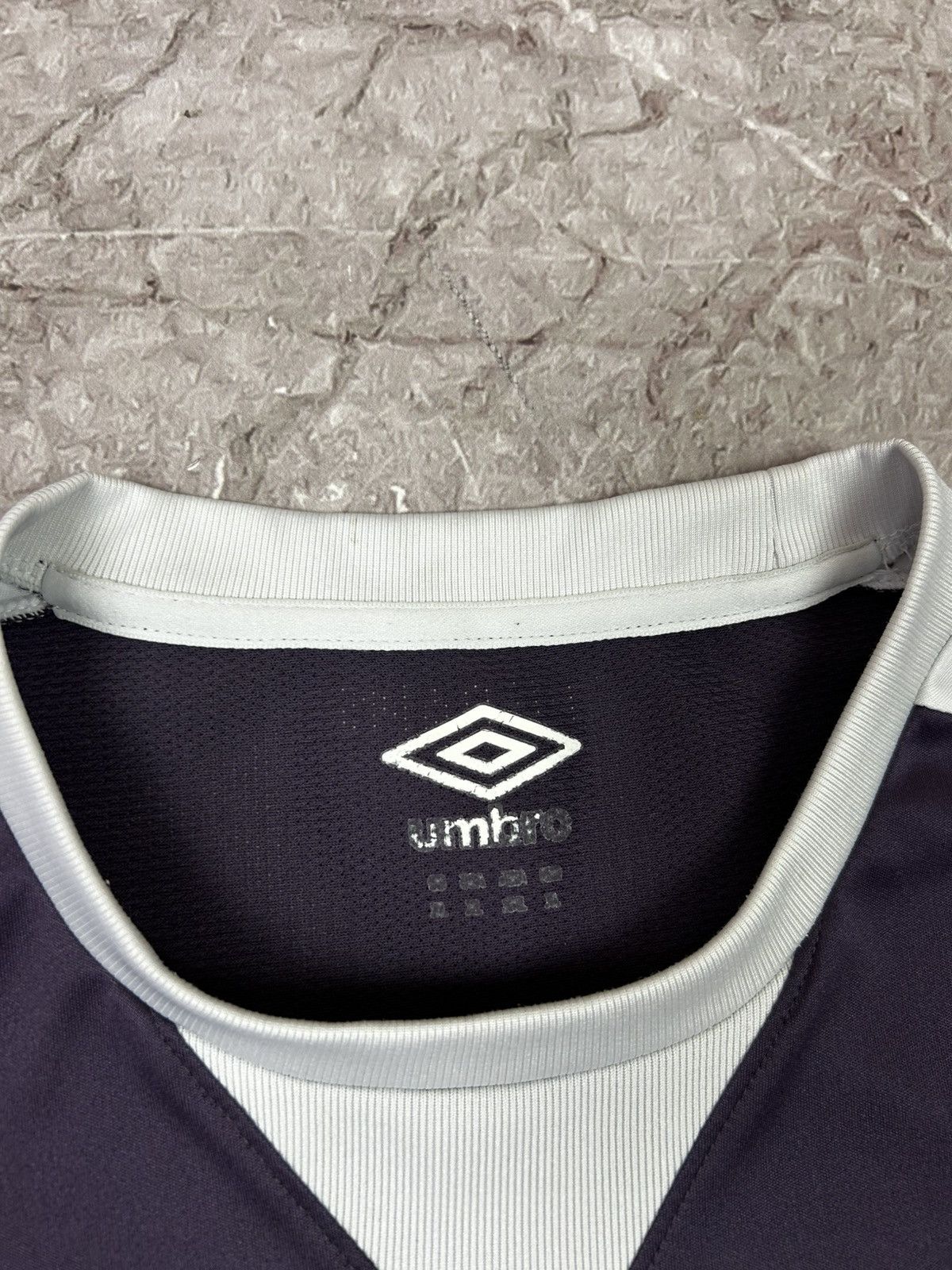 Umbro Derby county England soccer 2014 205 home shirt jersey Umbro Size US XL / EU 56 / 4 - 5 Thumbnail