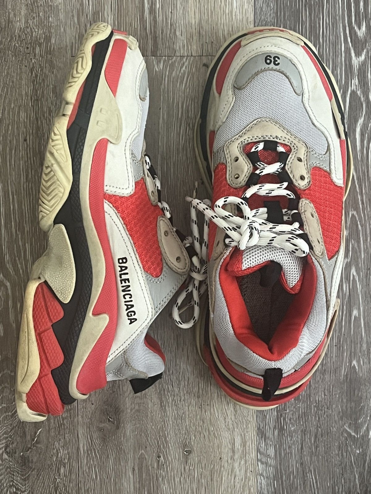 Balenciaga Triple S Trainers Size US 9 / IT 39 - 1 Thumbnail