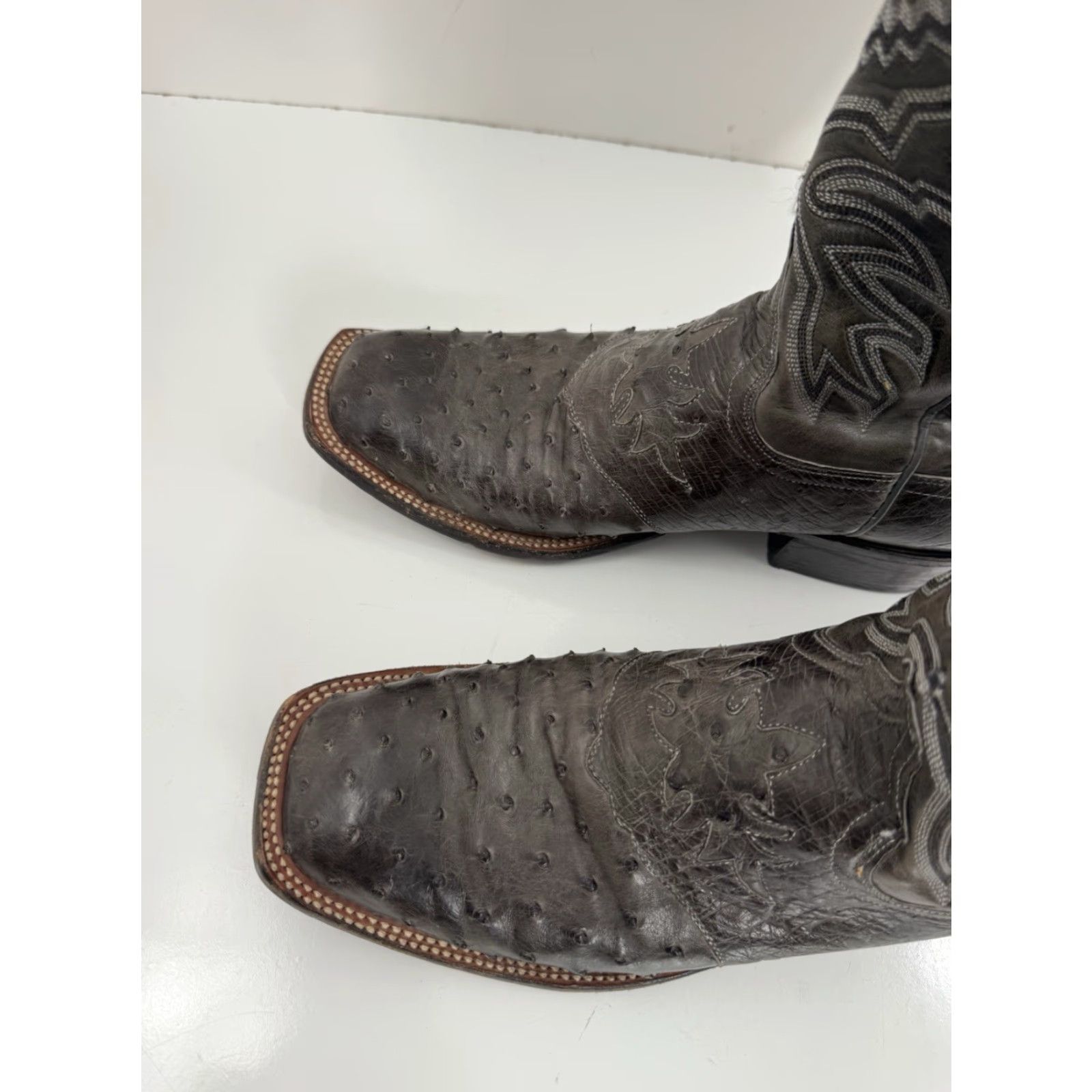 Vintage Lucchese Ostrich Boots Mens 9 Gray Cowboy Western Boot Shoes Size 10 US Shoe 10 Mens Gray Ostrich Western Boots Size US 10 / EU 43 - 4 Thumbnail
