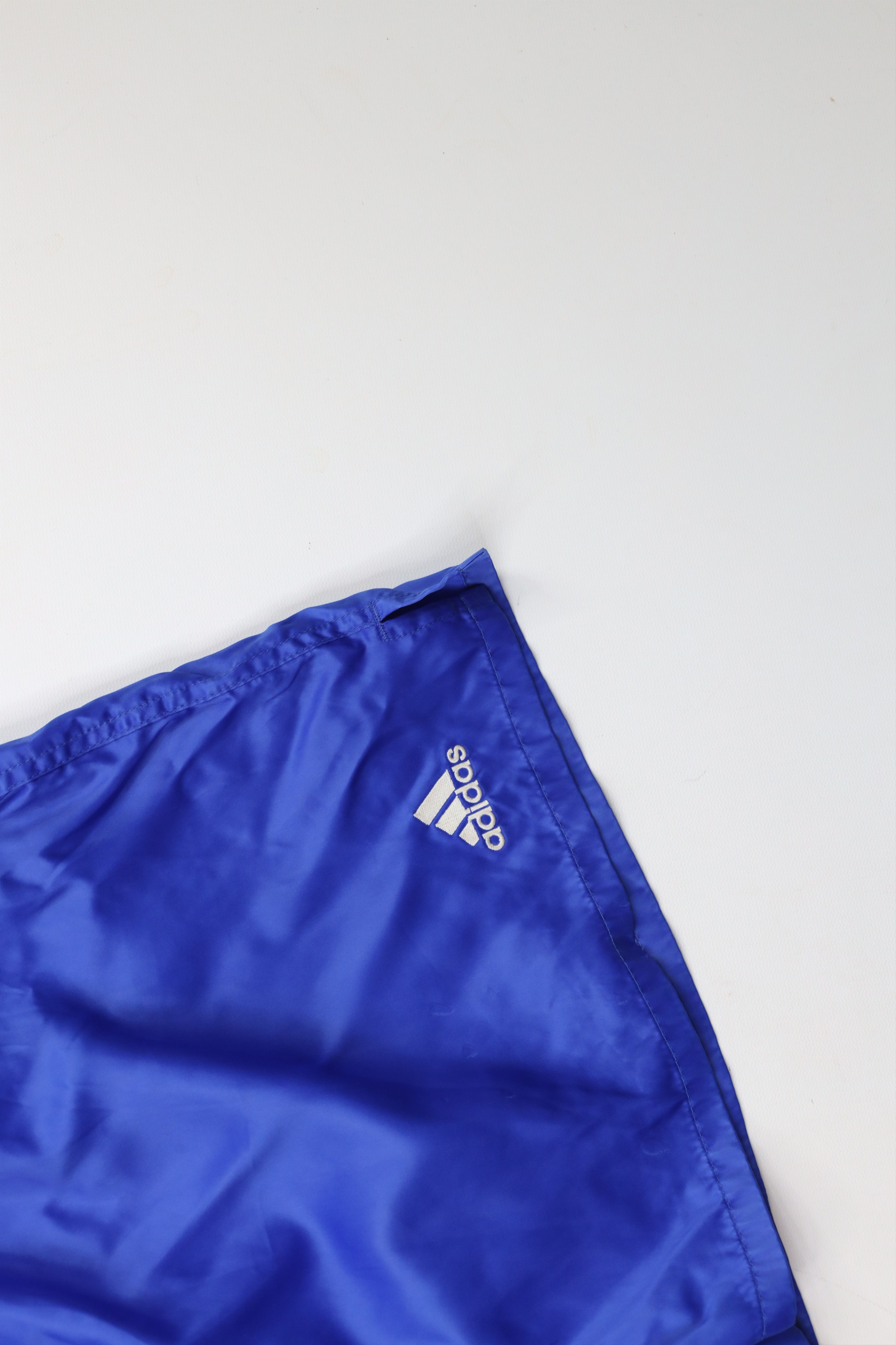 Adidas × Vintage Vintage 90s Adidas Out Nylon Running Jogging Soccer Shorts Size US 36 / EU 52 - 5 Thumbnail