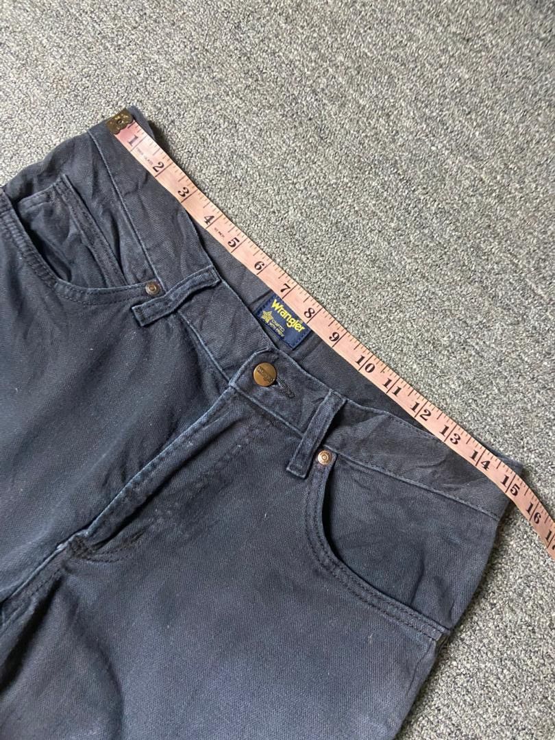 Wrangler Wrangler Regular Cut Jeans with Patches (175) Size US 30 / EU 46 - 8 Thumbnail