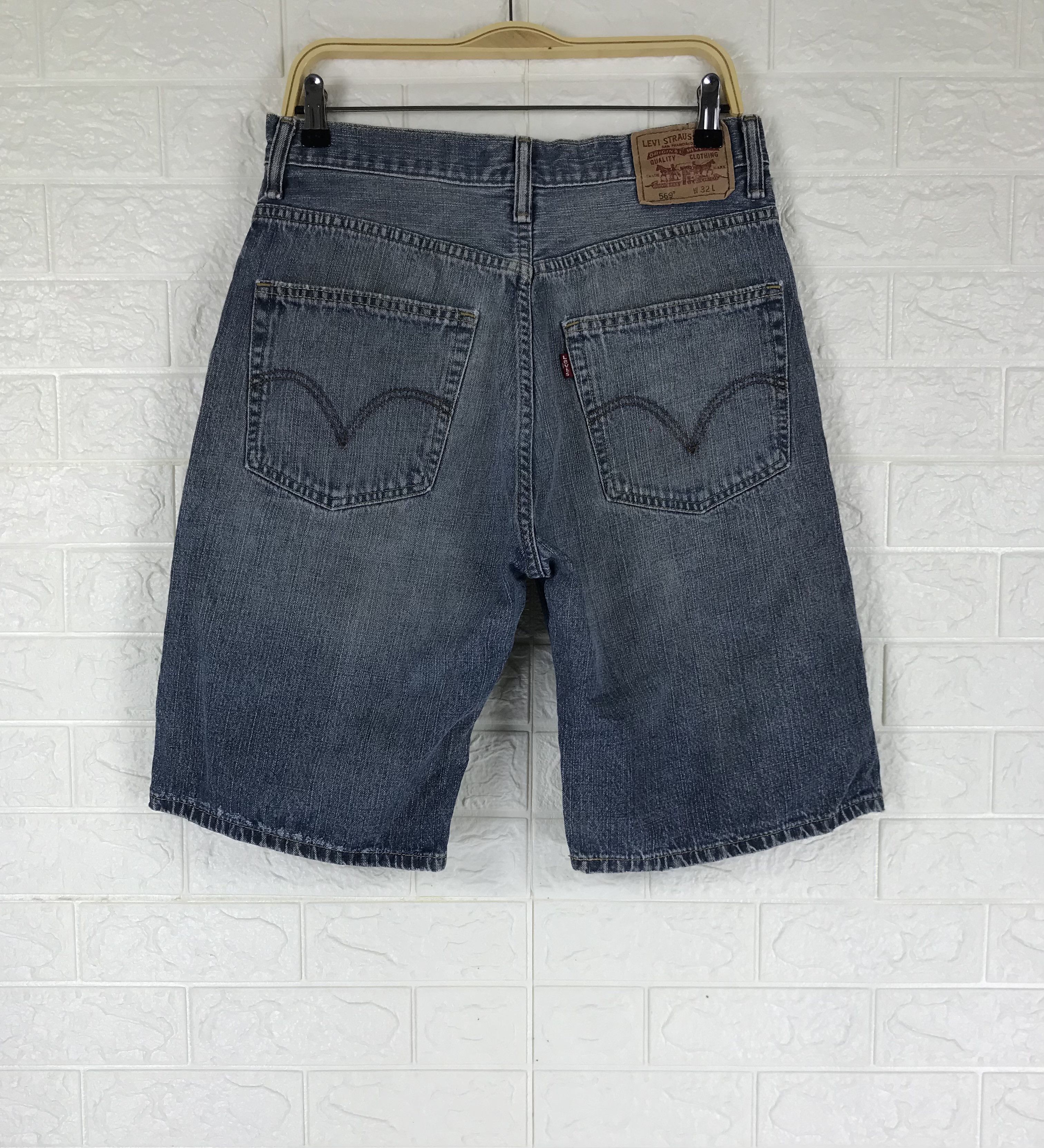 Levi's Vintage Levi's 569 Loose Straight Short Jeans Size US 32 / EU 48 - 2 Thumbnail