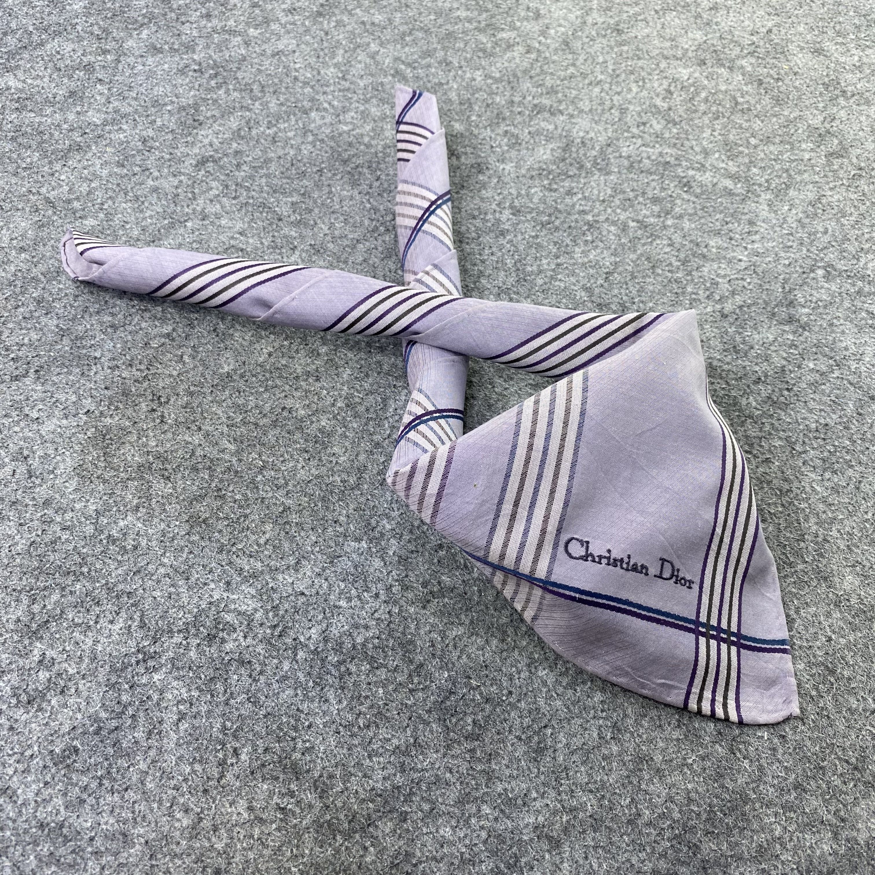 Other Christian Dior Handkerchief Neckerchief Bandana-B1728 Size ONE SIZE - 1 Thumbnail