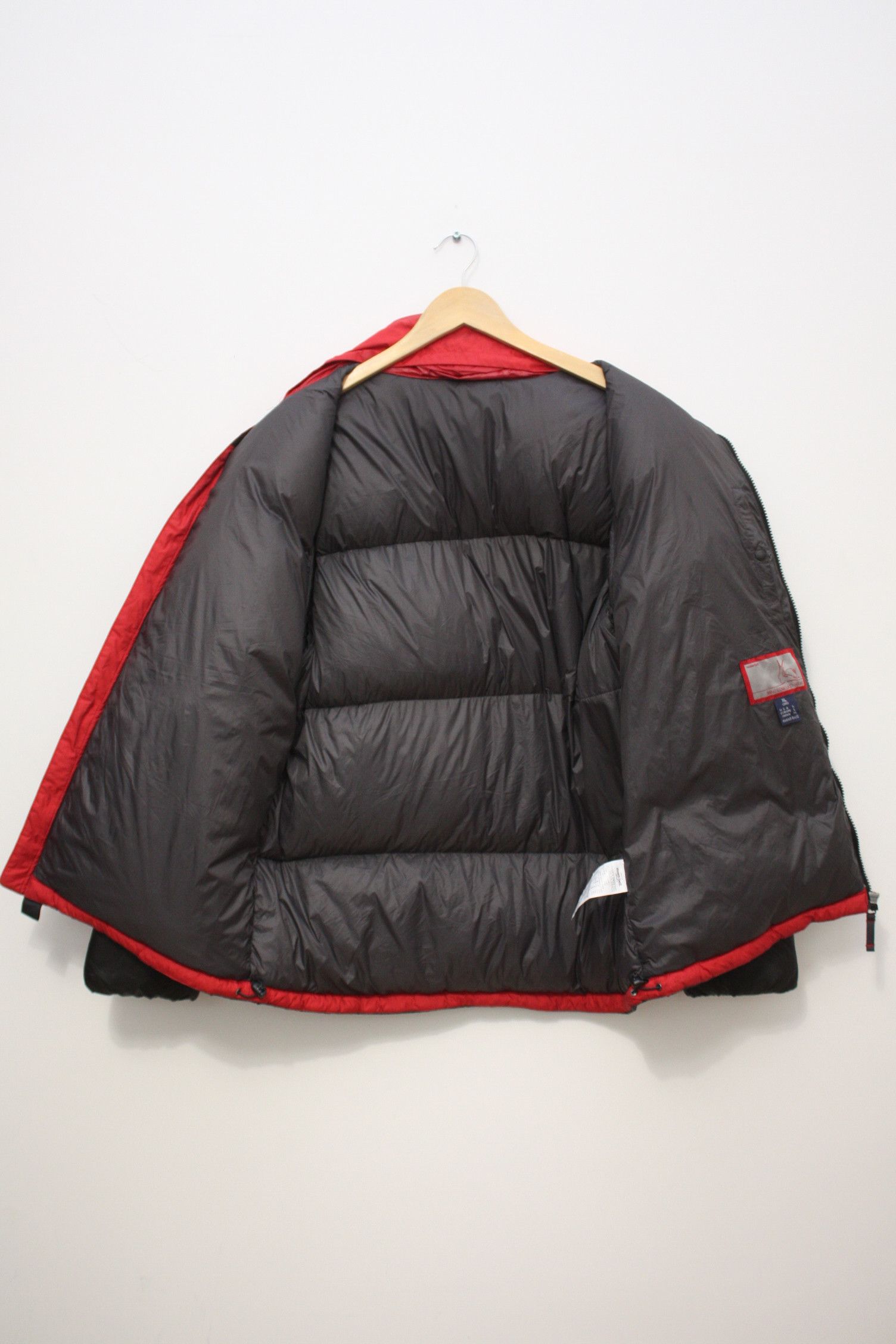 Montbell Montbell Black Red Puffer Down Jacket Men's Large Size US L / EU 52-54 / 3 - 4 Thumbnail