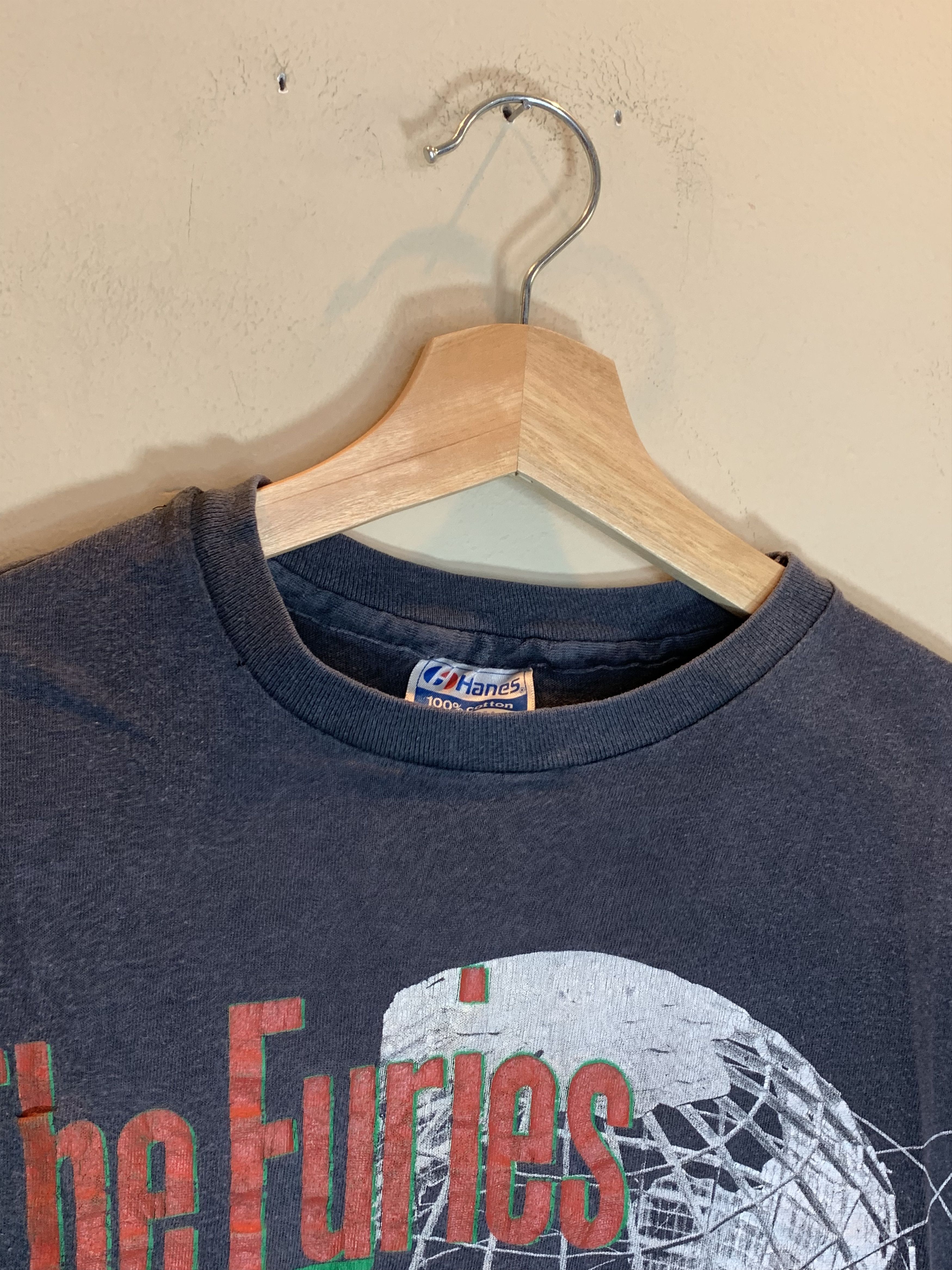 Band Tees RARE* Vintage 80s The Furies Fun Around The World Band Shirt Size US M / EU 48-50 / 2 - 7 Thumbnail