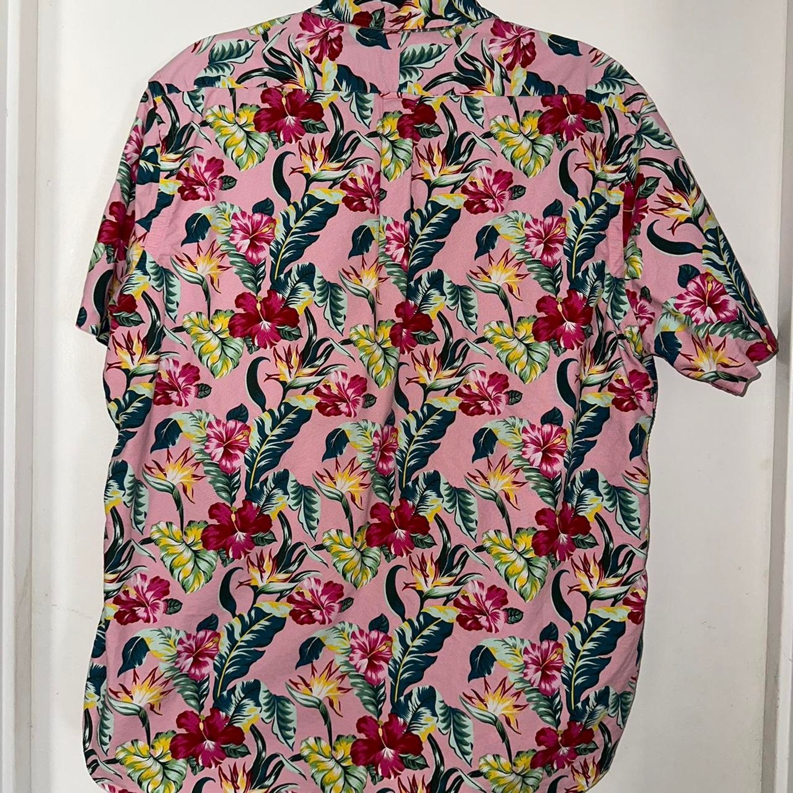 Ralph Lauren Ralph Lauren Floral Hawaiian SS Button Down shirt size L Size US L / EU 52-54 / 3 - 6 Thumbnail