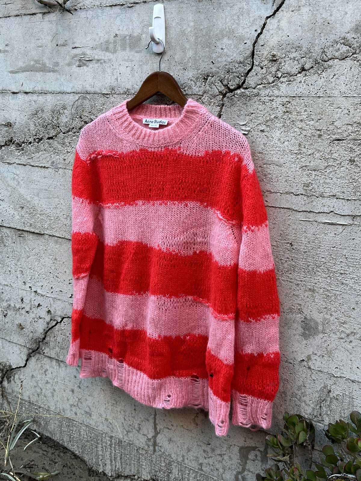 Acne Studios RARE GRAIL Acne Studios Kurt cobain distressed sweater Size US M / EU 48-50 / 2 - 1 Thumbnail