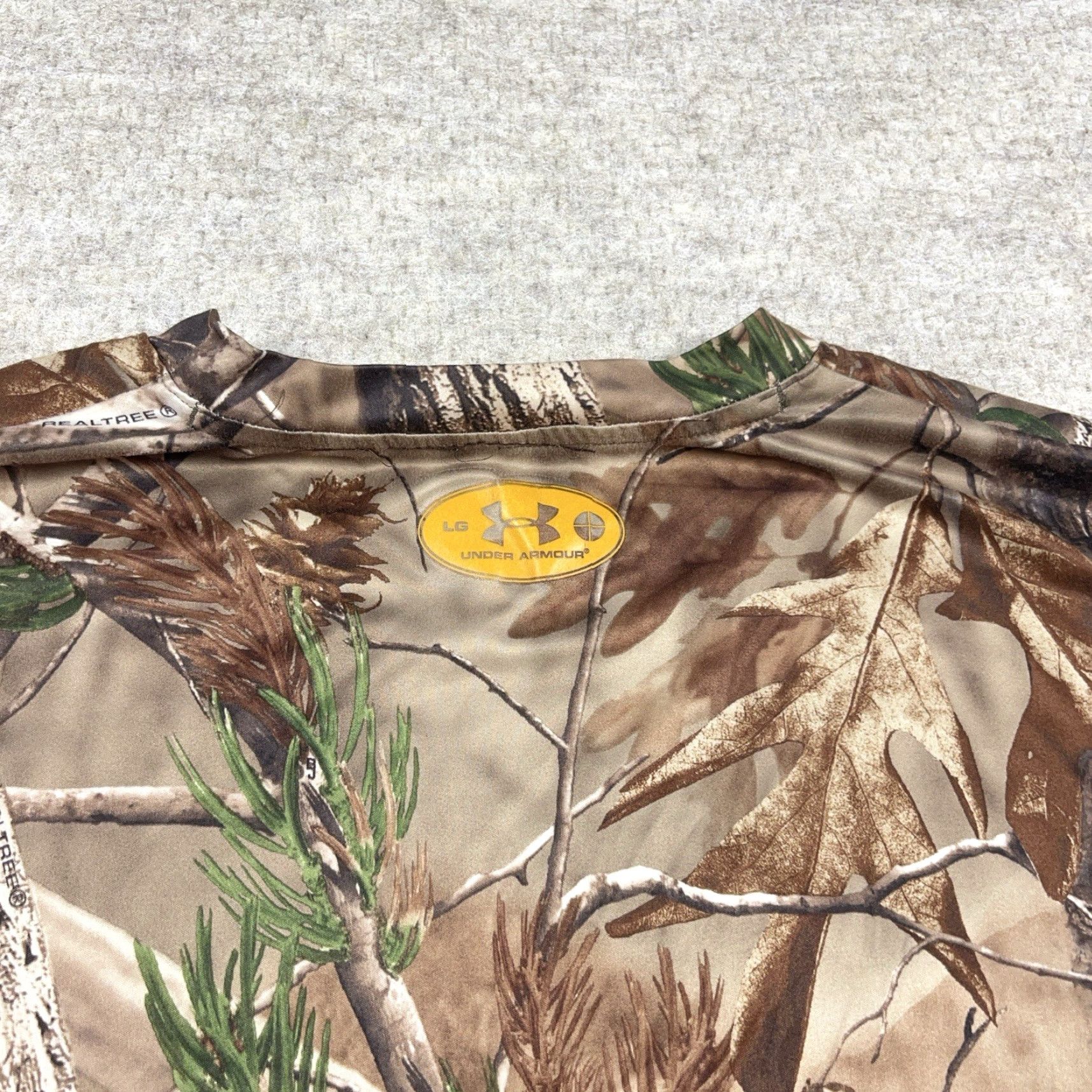 Under Armour Under Armour Shirt Men Large Realtree Camo HeatGear Performance Tee Hunting Size US L / EU 52-54 / 3 - 7 Thumbnail
