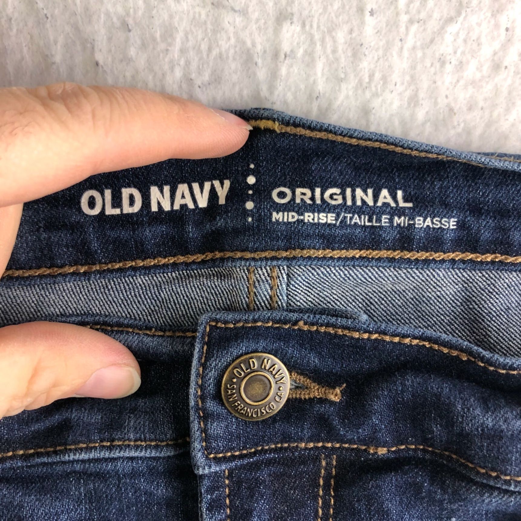 Old Navy **Old Navy Diva Bootcut Womens Size 10 Regular Medium Wash Blue Jeans** User: Old Navy Diva Bootcut Women's Size 10 Regular Medium Wash Blue Jeans Size 32" / US 10 / IT 46 - 7 Thumbnail