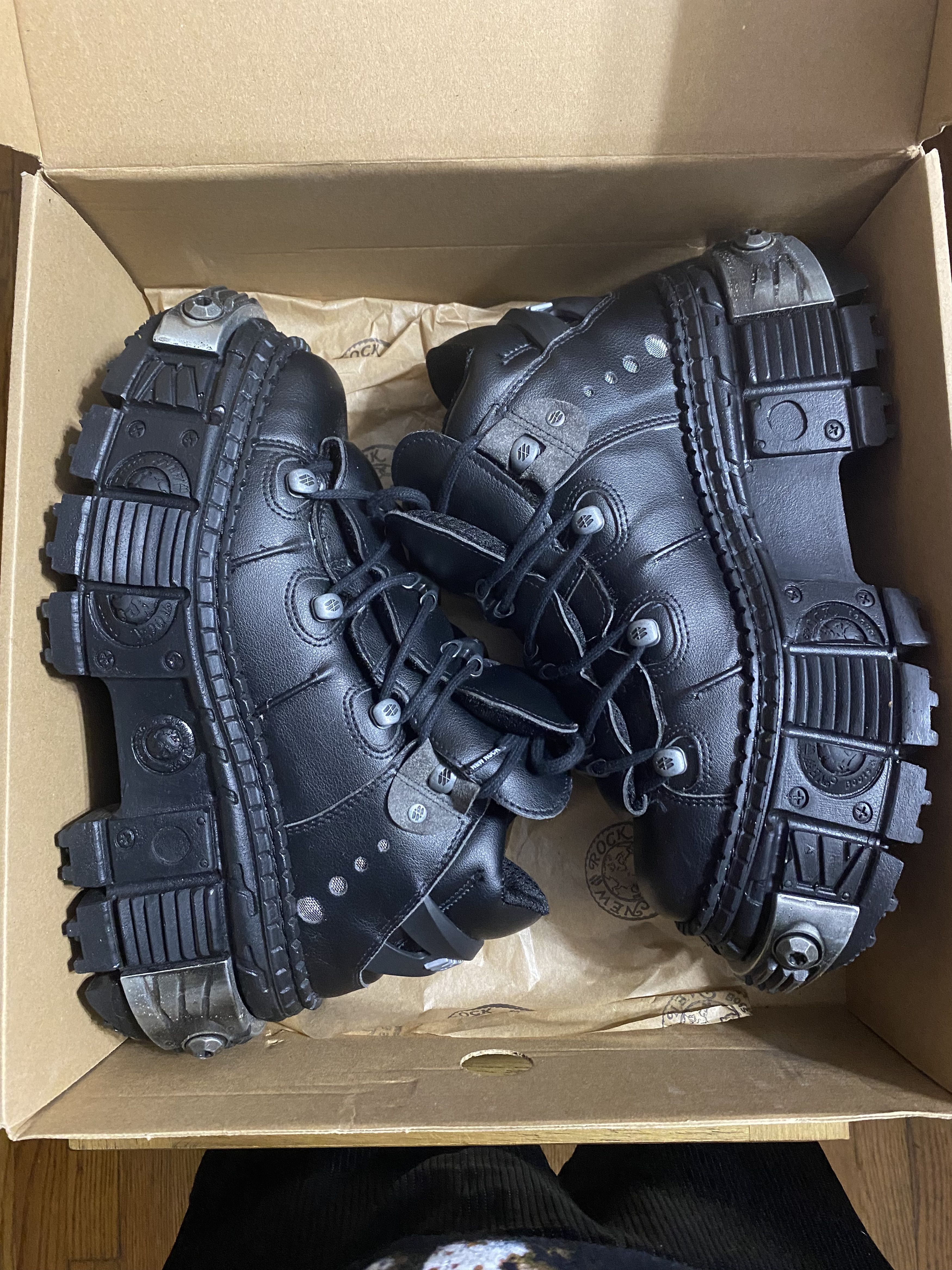 New Rock New Rock M-WALL106-V17 Low Top Platform Booties Size US 10 / EU 43 - 3 Thumbnail