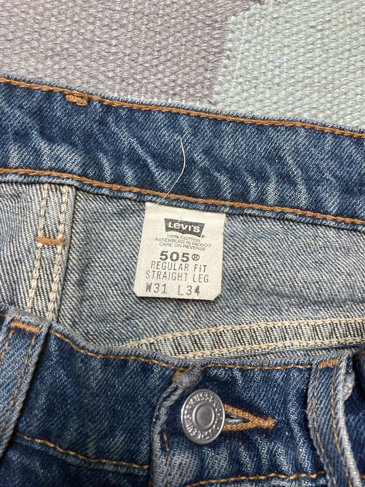 Levi's × Vintage Levi’s 505 jeans regular straight leg denim wash skate 30x33 Size US 30 / EU 46 - 7 Thumbnail