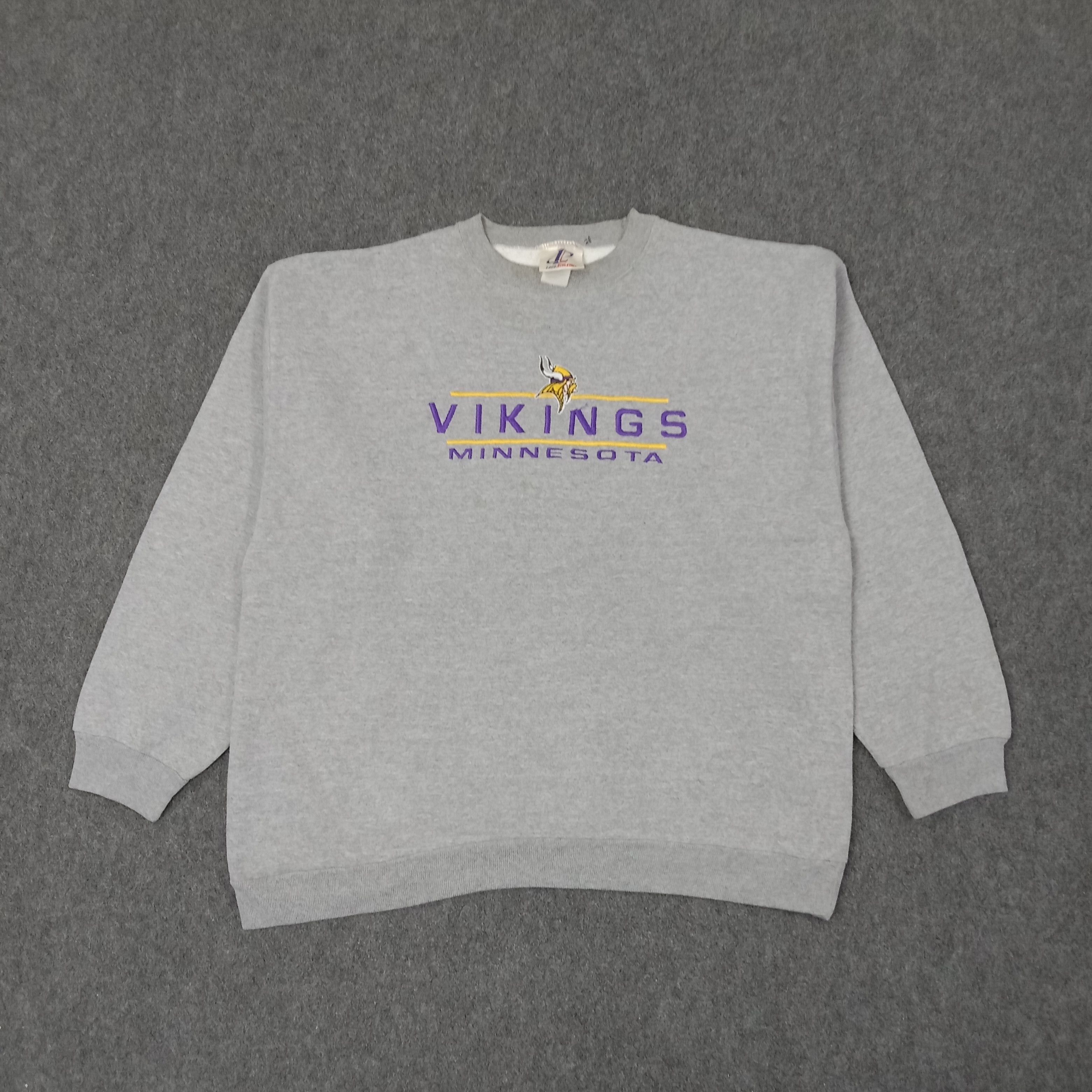 NFL VIKINGS MINNESOTA NFL American Football Sweatshirt C246N28 Size US XL / EU 56 / 4 - 1 Thumbnail