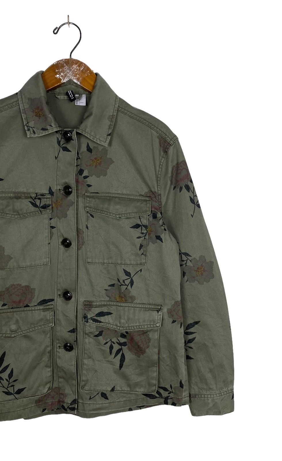 H&M Rare‼️ H&M Floral Utility Khaki Jacket Size M / US 6-8 / IT 42-44 - 3 Thumbnail