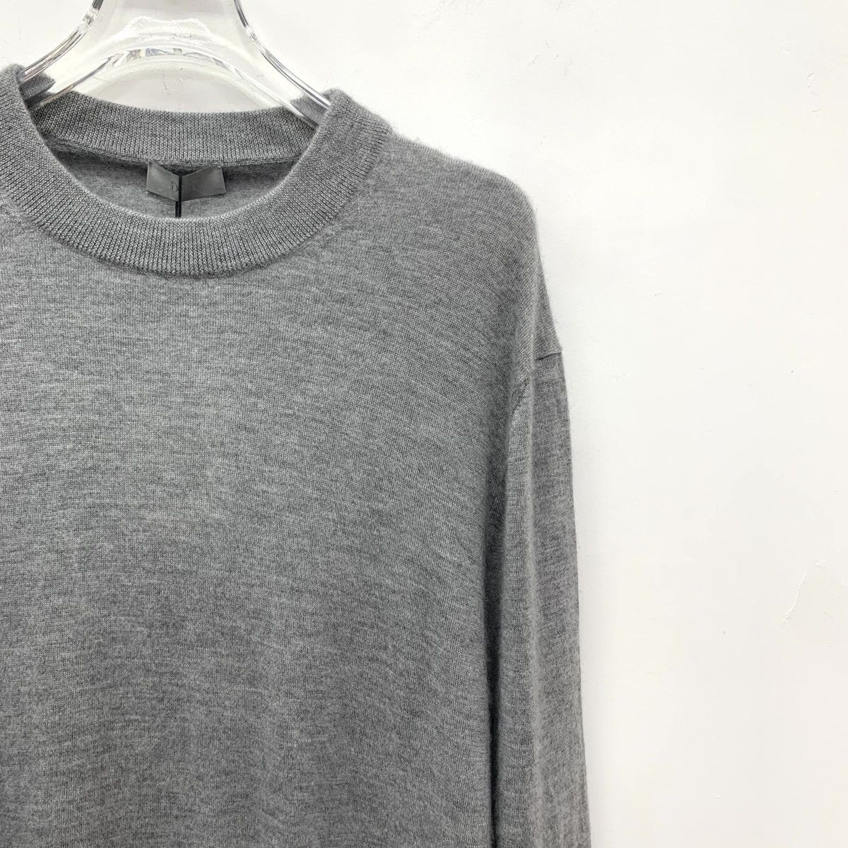 Dior Dior Grey Cashmere Long Sleeve Knit Sweater K26WX Size US L / EU 52-54 / 3 - 3 Thumbnail