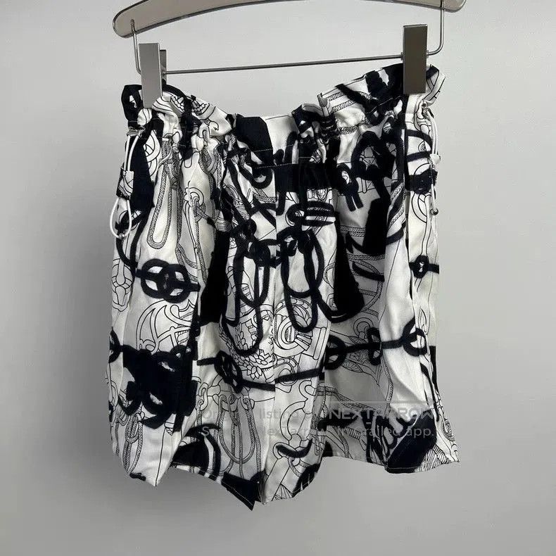 Hermes Hermes Black White Print Shorts. Size US 34 / EU 50 - 2 Thumbnail